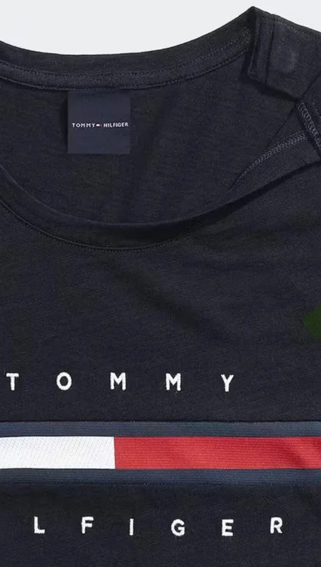 Camiseta Tommy Hilfiger de manga corta adaptativa para mujer con botones magnéticos